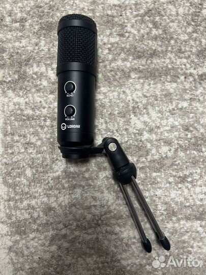 Студийный микрофон