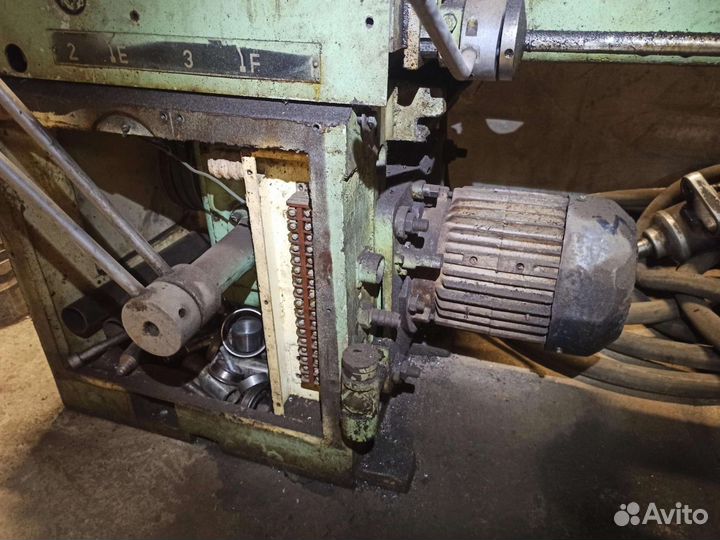 Токарный станок ит1м