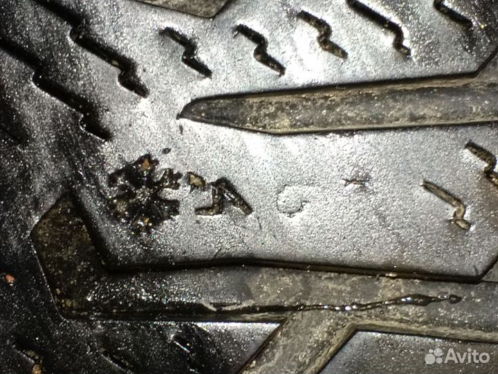 Nokian Tyres Hakkapeliitta 8 235/65 R17