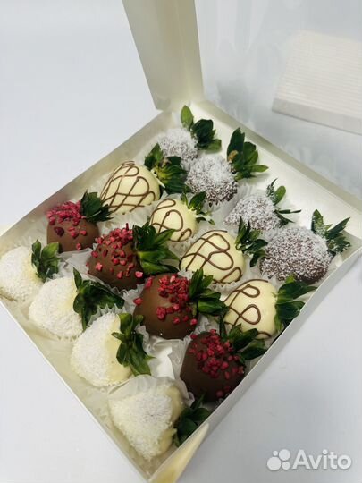 Набор клубники в шоколаде