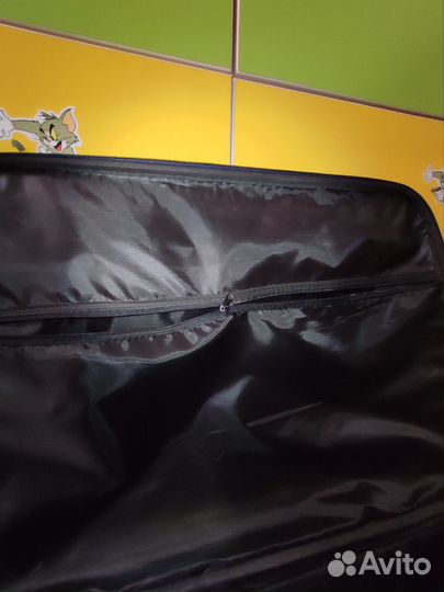 Чемодан на 2 колесах бу