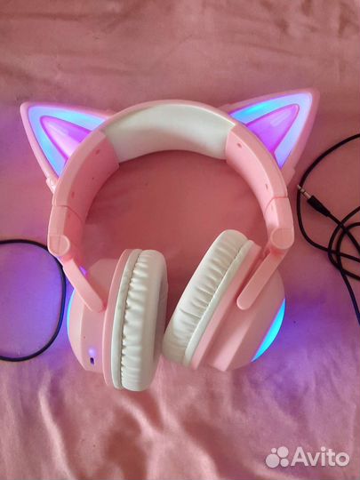 Наушники с кошачьими ушками