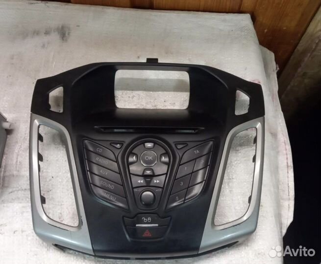 Штатная магнитола Ford Focus 3