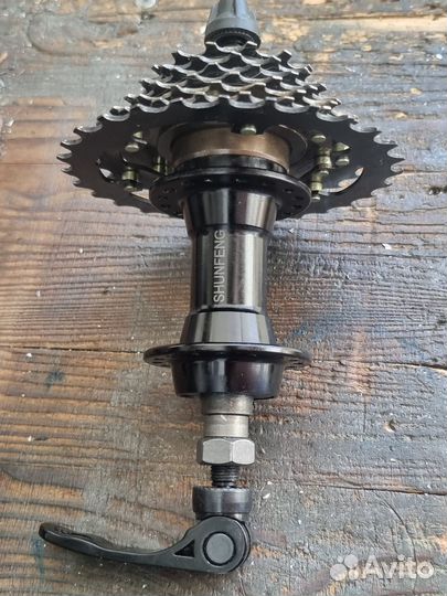 Задняя втулка в сборе с трещёткой