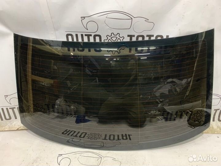 Стекло заднее Volkswagen Polo sedan (MK5) cfna