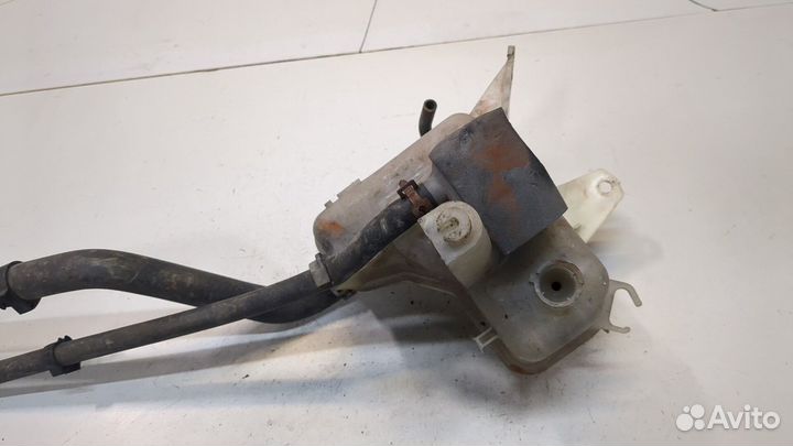 Бачок расширительный Ford Maverick, 2003