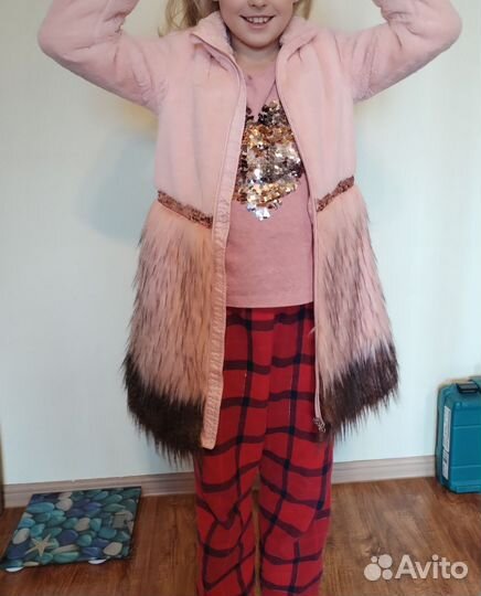 Куртка шубка из искуственная H&M и acoola розов