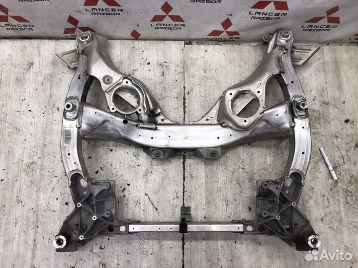 Подрамник передний bmw 5 f10 n20b20 ф10