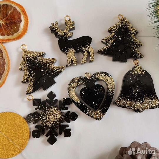 Ёлочные игрушки из эпоксидной смолы