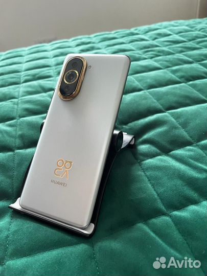 HUAWEI nova 10 Pro, 8/256 ГБ