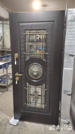 Установка входных дверей