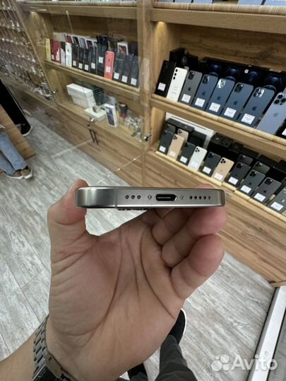iPhone 15 Pro, 128 ГБ