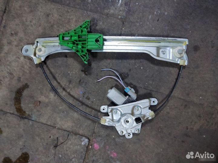 Стеклоподъемник задний правый Geely Emgrand Ec7