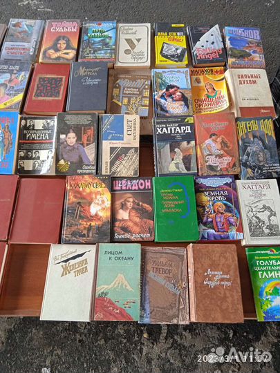 Книги отдам бесплатно