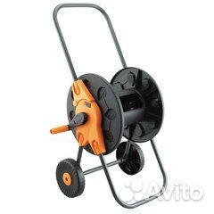 Катушки и тележки для поливочного шланга