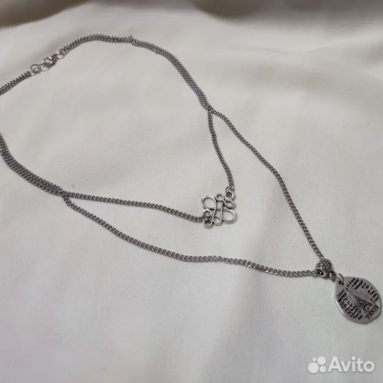 Украшения на шею