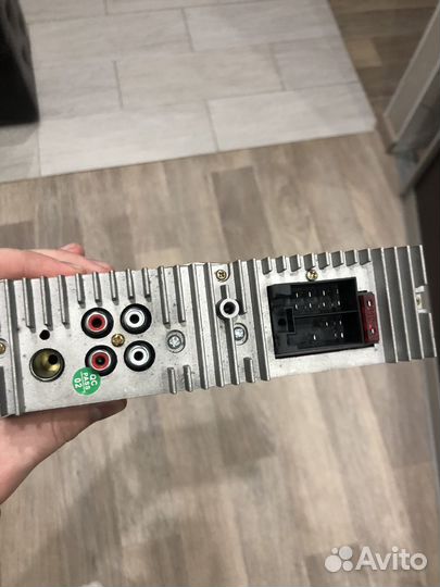 Магнитола skyray