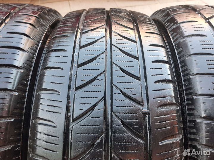 Yokohama W.Drive WY01 215/65 R16