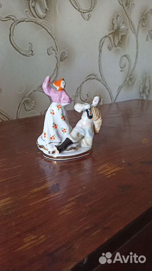 Статуэтка фарфоровая СССР