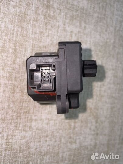 Привод заслонки печки Ford Focus 2