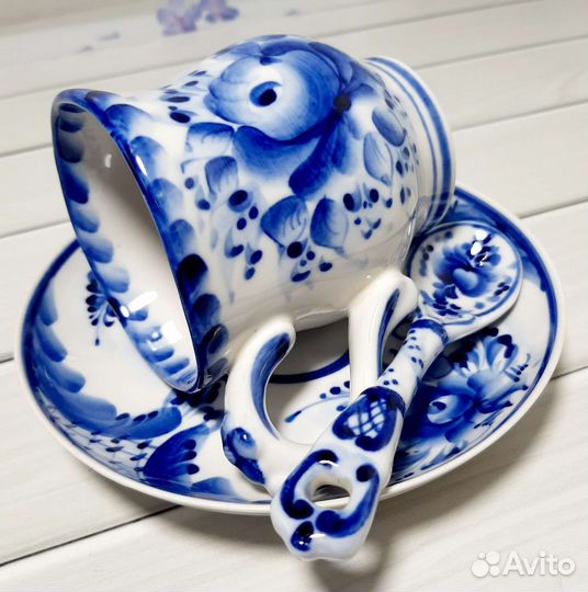 Фарфор для чая и кофе. 3 вида