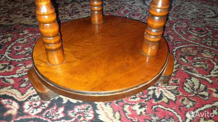 Подставка для цветов