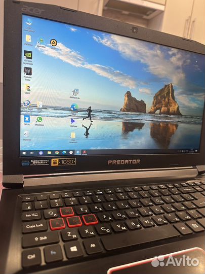 Acer Predator helios 300 1060