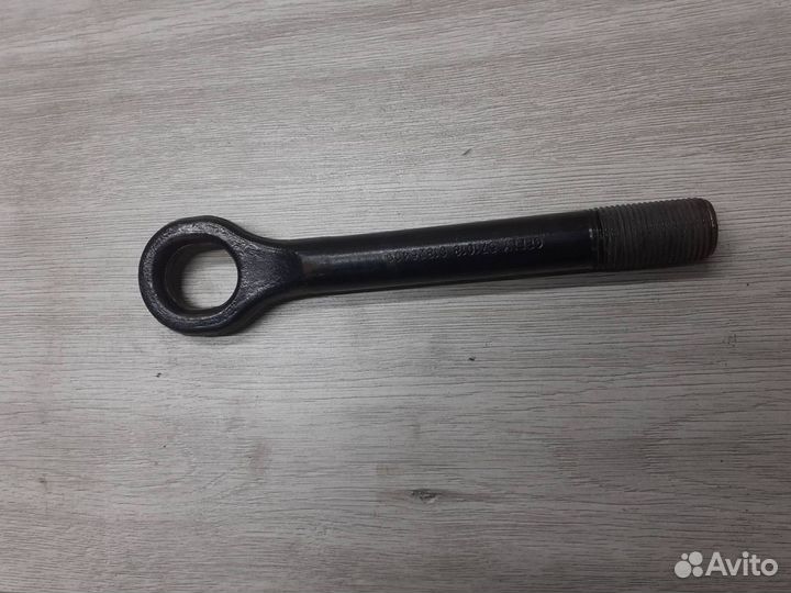 Крюк буксировочный Geely Atlas