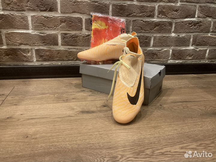 Nike Phantom GX Academy DF NU MG DZ3481-800