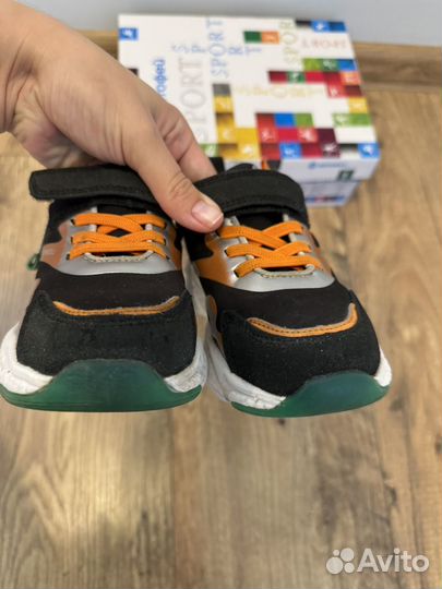 Кроссовки 28, 17,5 см