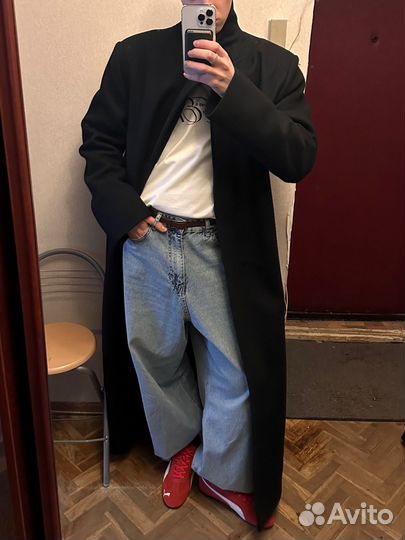 Чёрное мужское пальто в пол