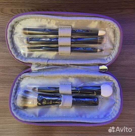 Кисти для макияжа kiko