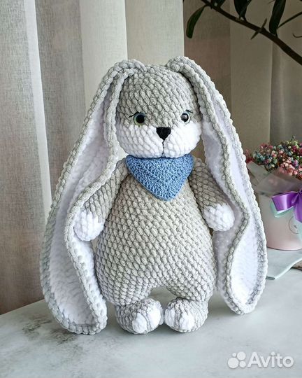 Плюшевый заяц