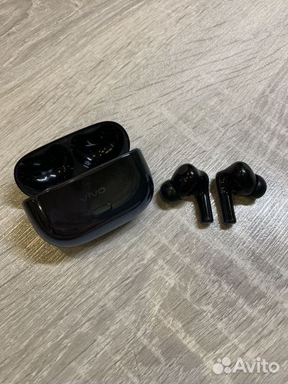 Беспроводные наушники Vivo TWS 2 ANC