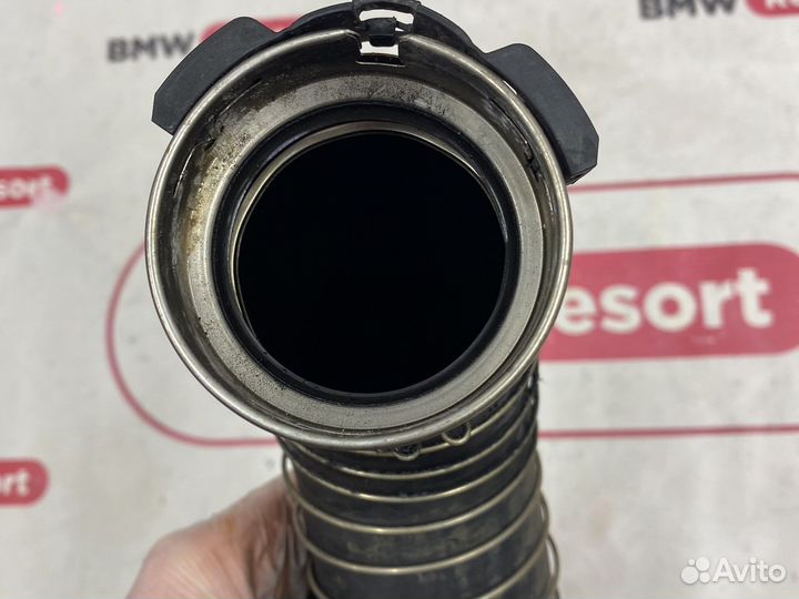 Патрубок интеркулера B47 BMW F20 F22 F30 F32 F25