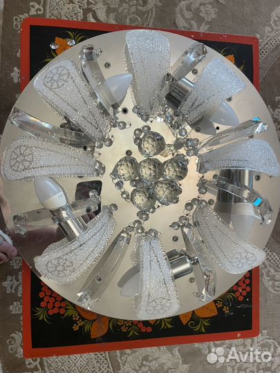 Люстра подвесная потолочная