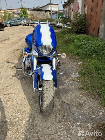 Suzuki Boulevard M109R
