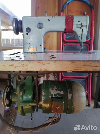 Швейная машина бу