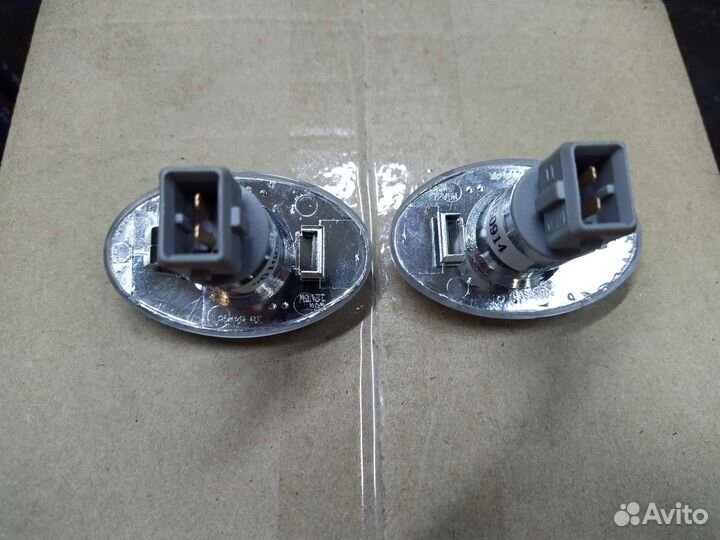 Повторитель поворота ford 1385980