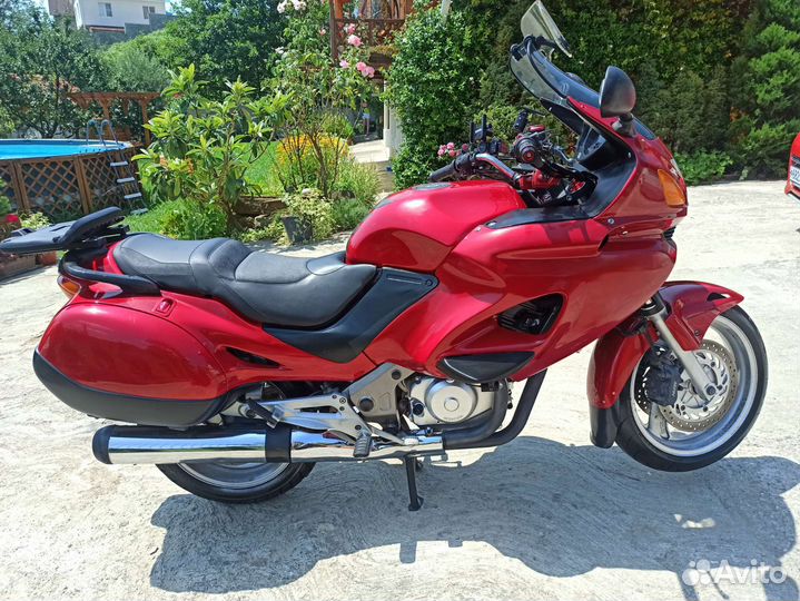 Honda nt650v deauville 2005г