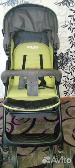 Продам прогулочную коляску