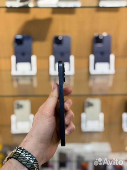 iPhone 15 Pro Max, 256 ГБ
