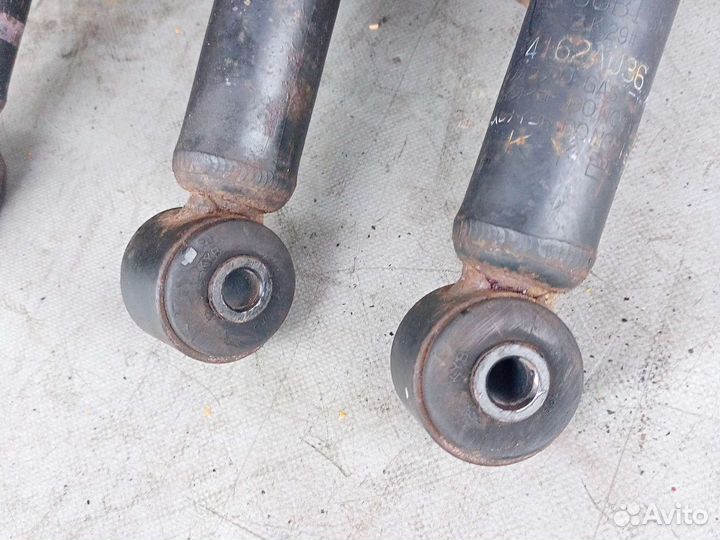 Амортизатор задний Mitsubishi Lancer 10