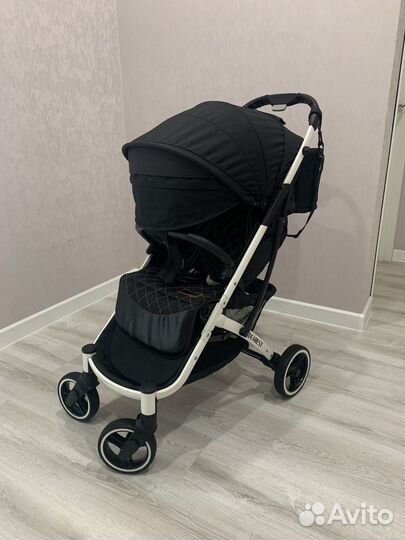 Прогулочная коляска dearest