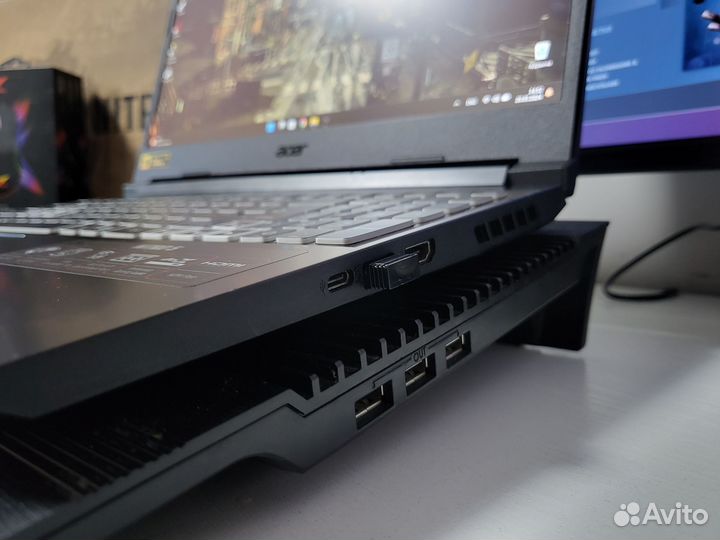 Игровой ноутбук 15.6