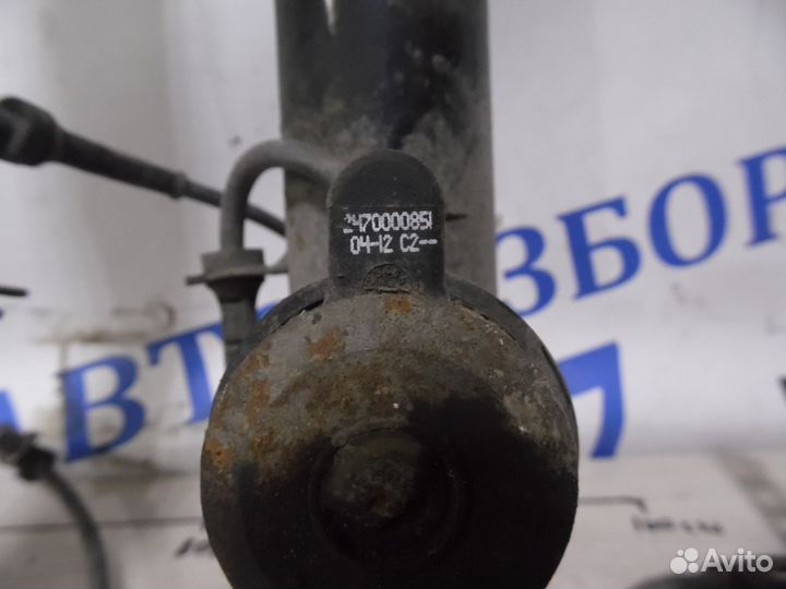 Задняя стойка амортизатор киа кворис kia quoris