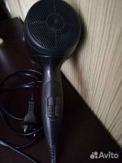 Фен philips salondry active ion