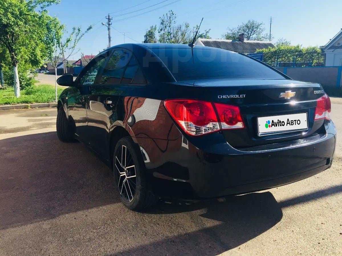 Chevrolet Cruze: фото владельца