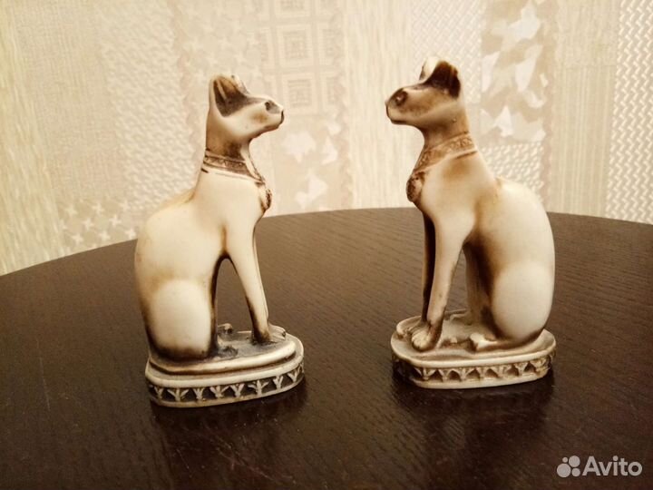 Статуэтка Кошки