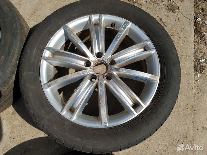 Комплект дисков литых 5N0601025D VW Tiguan